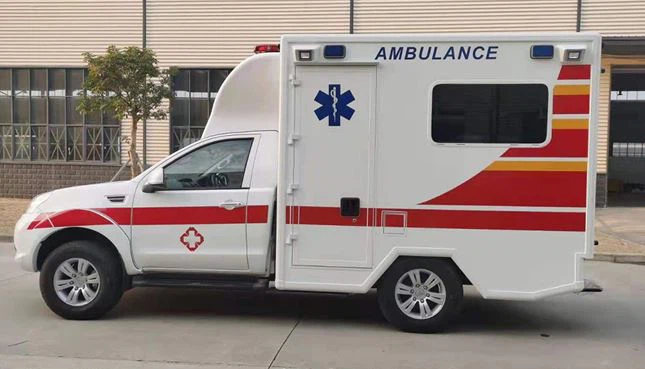 FOTON Diesel 4WD ICU Box Type Ambulance