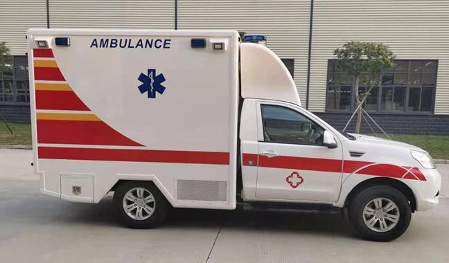 FOTON Diesel 4WD ICU Box Type Ambulance
