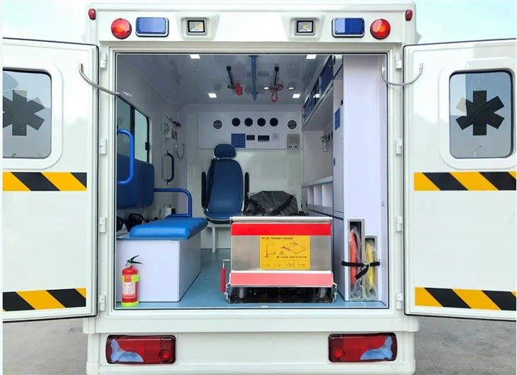 FOTON Diesel 4WD ICU Box Type Ambulance
